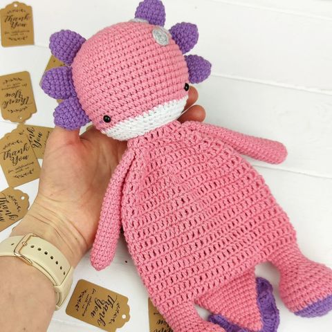 2 Crochet patterns rattle and comforter Axolotl