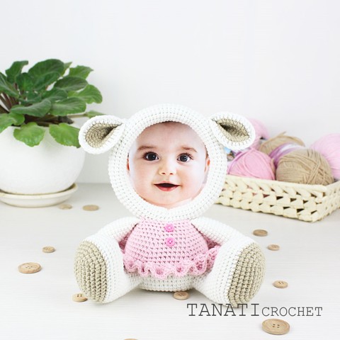 Сrochet picture frame Sheep
