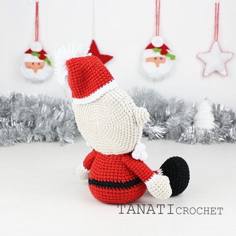 Set of Christmas crochet picture frame