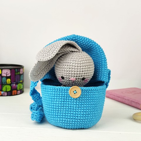 Handbag and amigurumi bunny crochet