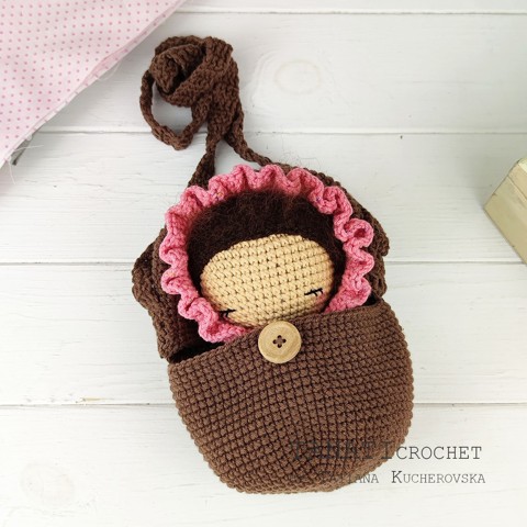 Handbag and amigurumi baby crochet