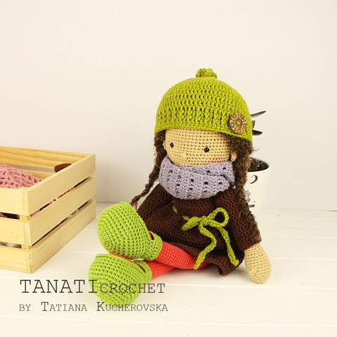 crochet doll Theona in clothes