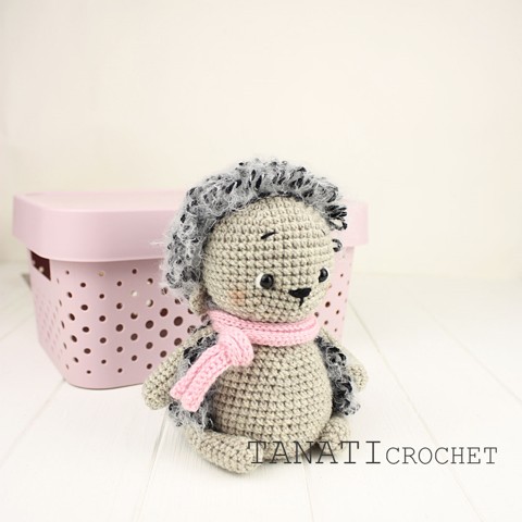 Mini crochet toy hedgehog