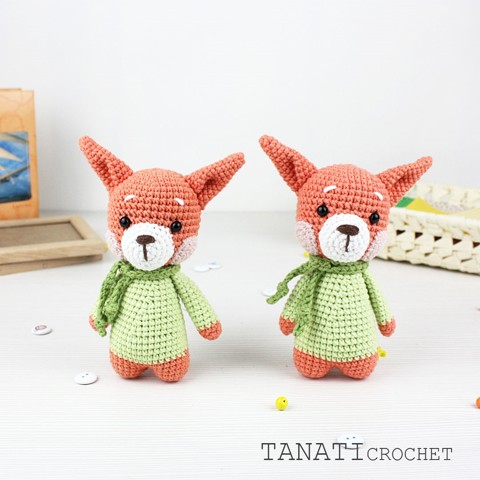 Mini crochet toy squirrel