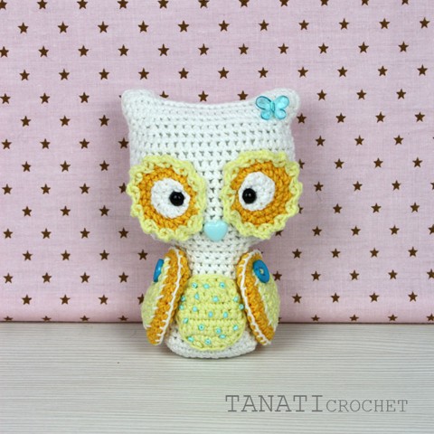 Crochet toy owl