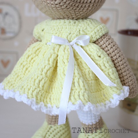 Crochet toy bunny in a dress