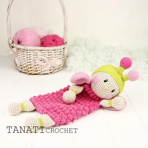 Set of crochet comforter and rattle butterfly