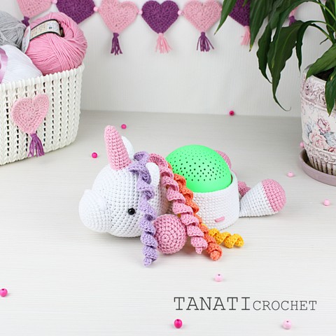 Nightlight/crochet box for candies Unicorn