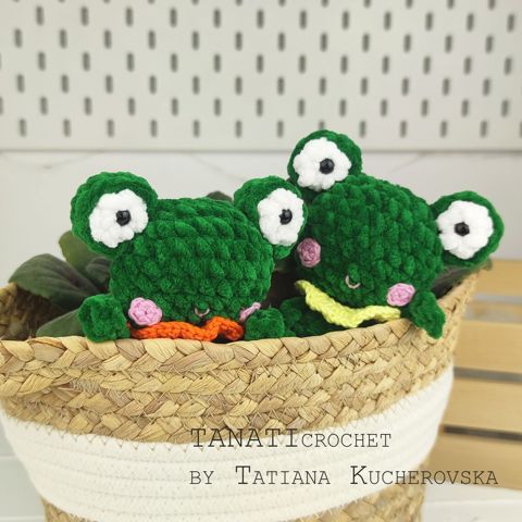 Little frog/frog crochet pattern/kawaii crochet pattern